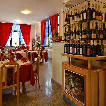 Rio Hotel